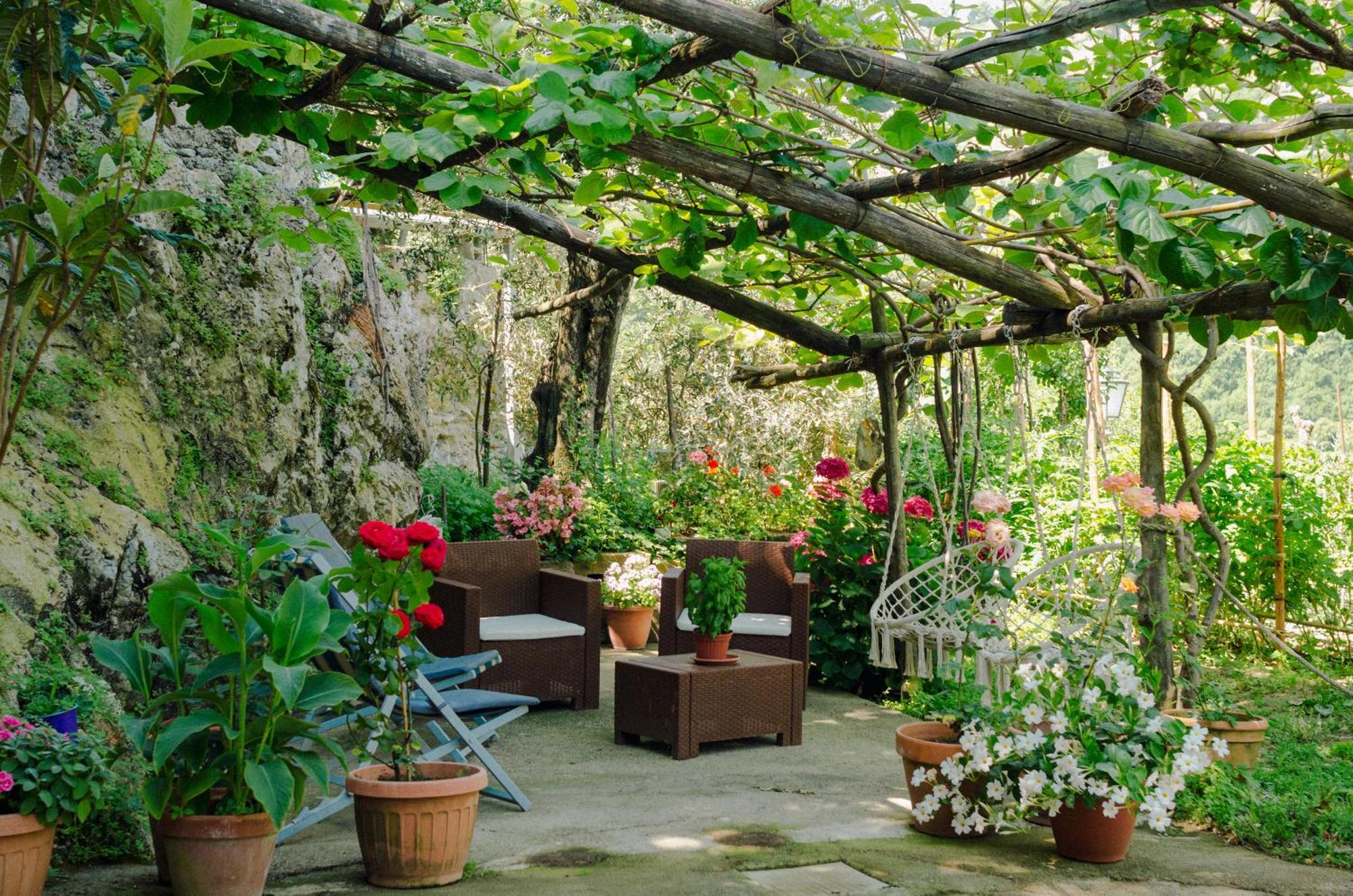 Rosa E Valentino * Ravello